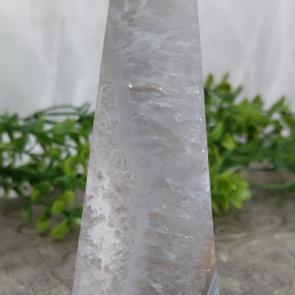 Natural Crystal Geode Tower - Picture 9 of 12